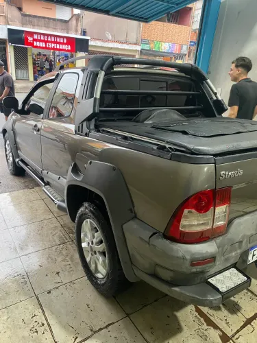 Fiat Strada Adventure1.8/ 1.8 Locker Flex CD 2013