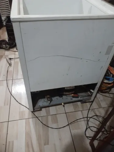Freezer Metal Frio  180L
