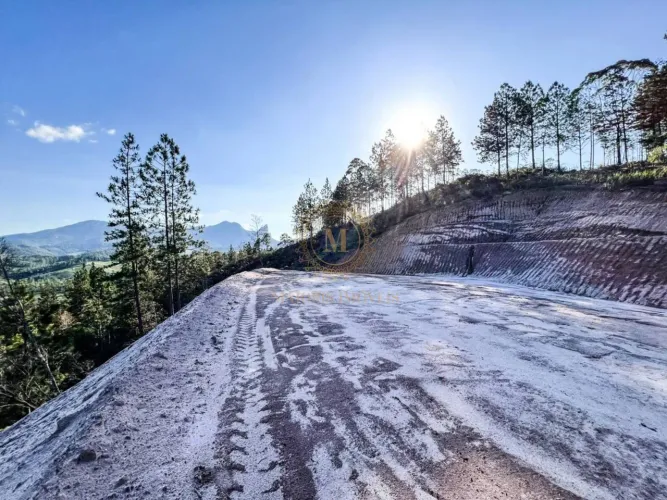 Terreno com vista maravilhosa, Pedra Azul