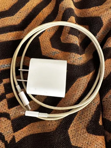 Adaptador de Energia Apple Original USB-C 20W + Cabo Carregador Lightning USBC Original