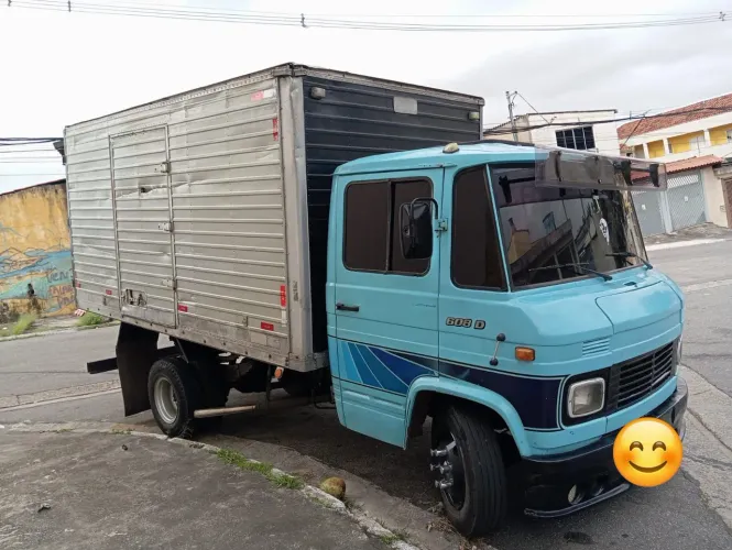 Mercedes MB 608