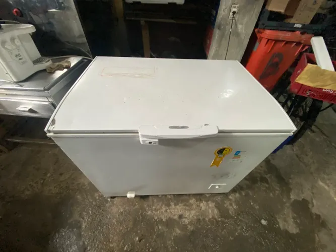 Freezer eletrolux 