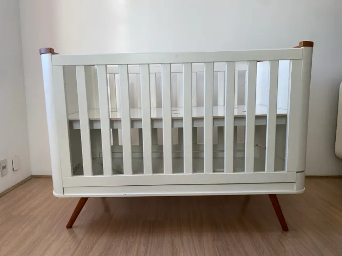Berço Puppi Móbile Confort 2 em 1 