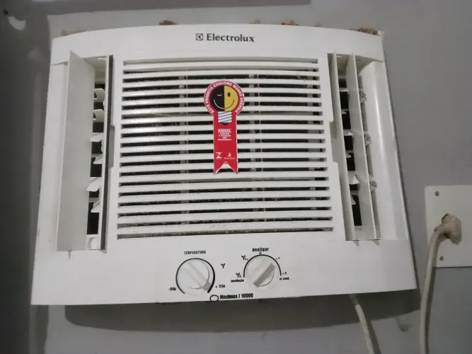Ar Condicionado Eletrolux 127V gela muito e muito bem