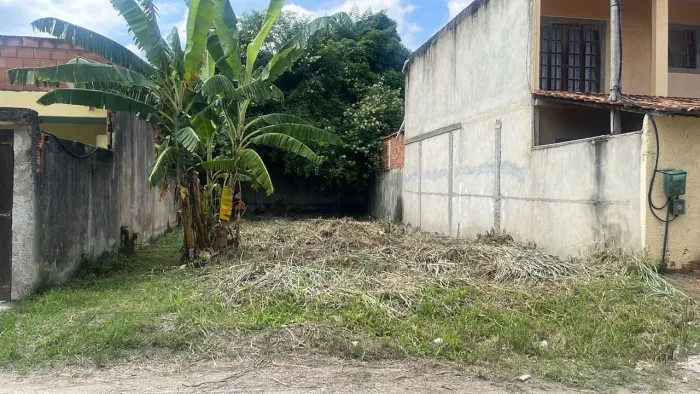 Terreno à venda na Praia da Brisa - Guaratiba/RJ
