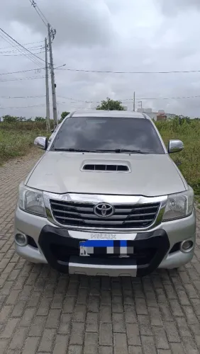 Toyota Hilux CD SRV D4-d 4X4 3.0 TDI Diesel AUT 2013