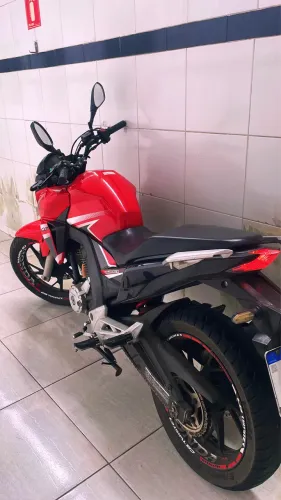 CB TWISTER 250 R$ 18.000