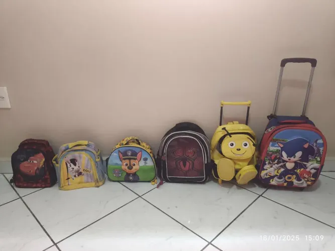 Mochila e lancheira