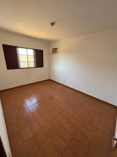 Apartamento com 2 dormitórios para alugar, 82 m² por R$ 1.550,00/ano - Mercês - Uberaba/MG