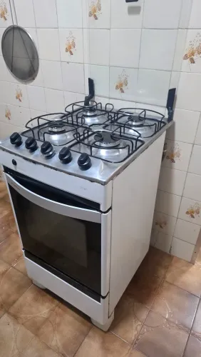 Fogão Brastemp 4 Bocas Branxo com tampa Inox