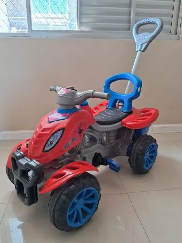 Quadriciclo Infantil Spider Maral