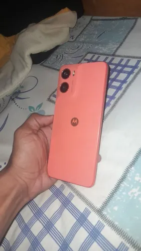 Moto g06 semi novo 128 GB 12 de ram zerado!!