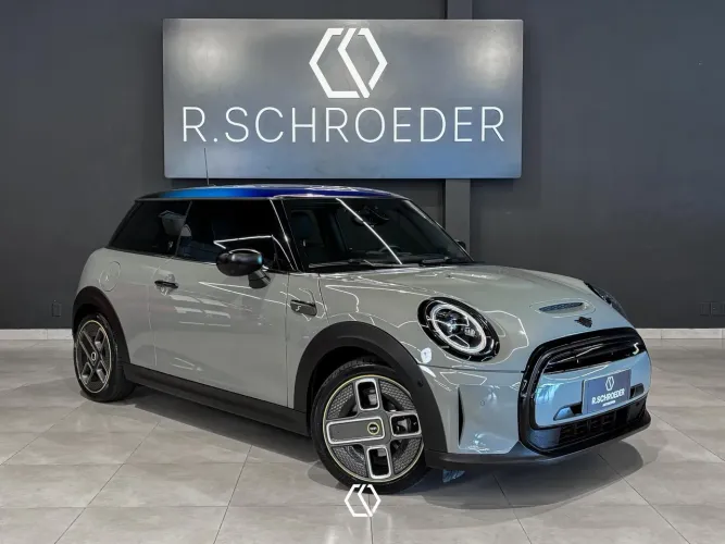 Mini Cooper SE Multitone Edit. 3P (elétrico) 2023