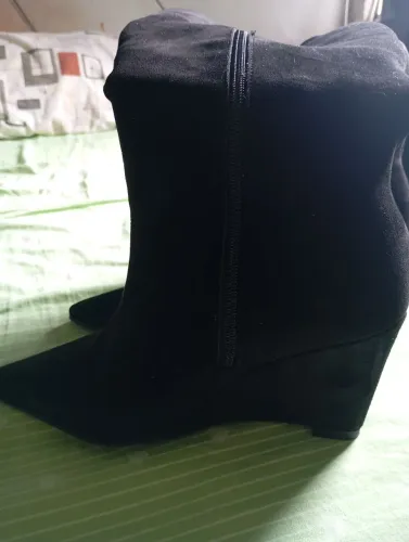 Bota Anabela cano alto 