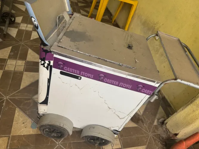 Carrinho de açaí 