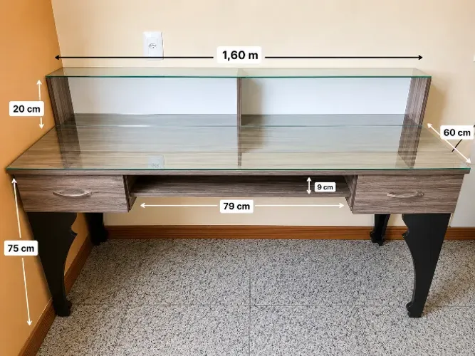 Mesa de Escritório Perfini com Tampo de Vidro