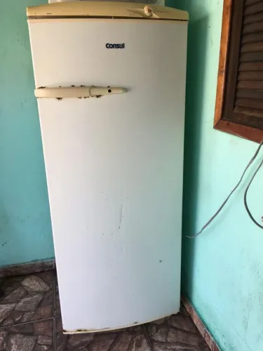 VENDO GELADEIRA CONSUL