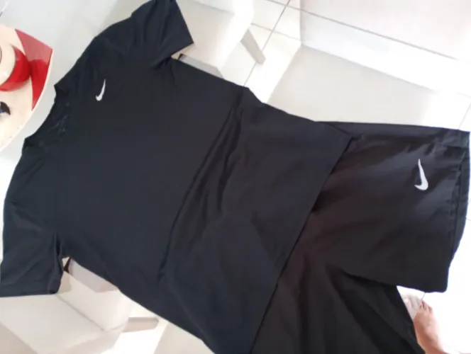 Camiseta + Short Nike- M