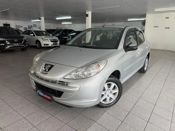 Peugeot 207 Active 1.4 Flex 8V 5P 2014