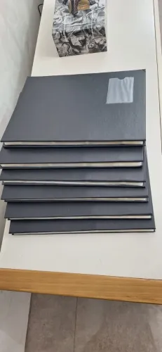 Pastas Catálogo com 100 plásticos (6 - 20 a unidade)