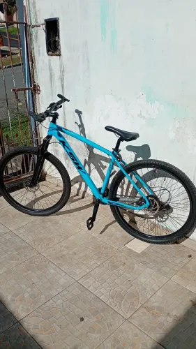 Vendo bicicleta ksw aro 29 quadro Tam 19 