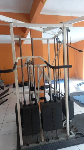 Vendo aparelho de musculacao Apolo