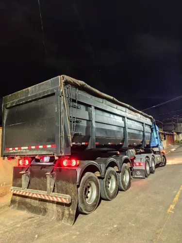 Carreta caçamba FACHINI 2021