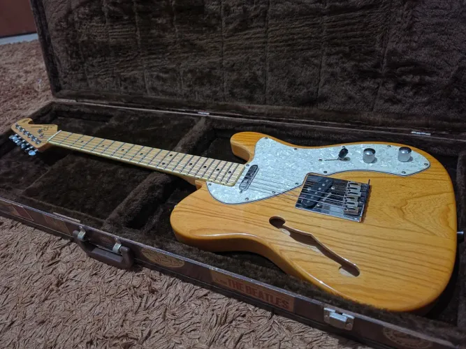 Guitarra SX Telecaster Thinline Natural - caps Fender Noiseless vintage com Case