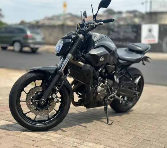 YAMAHA MT-07 2018 | 57.408 KM | IMPECÁVEL