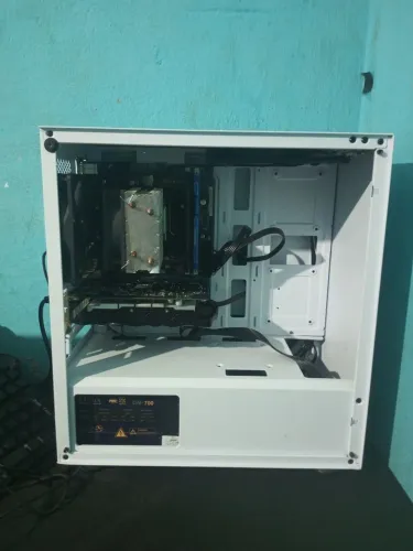 Vendo Pc gamer usado 