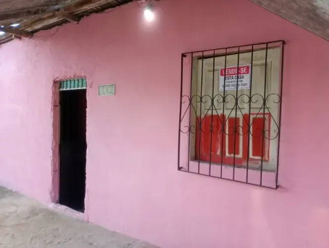 CASA A VENDA