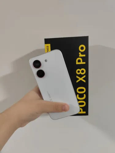 Poco X8 PRO 256GB Branco