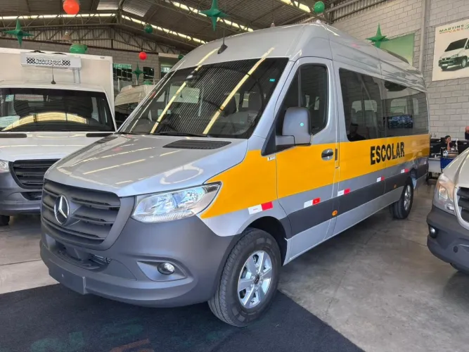 Mercedes-Benz Sprinter 417 F. Vidrado L.t.a. Die. (e6) 2026