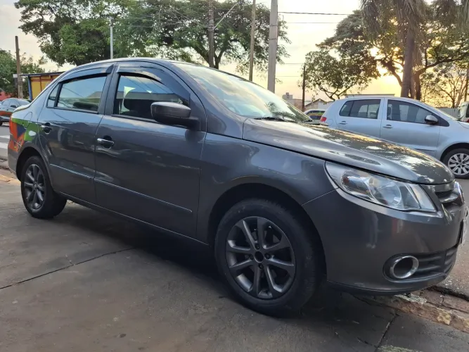 Volkswagen Voyage 1.0/1.0 City MI Total Flex 8V 4P 2012