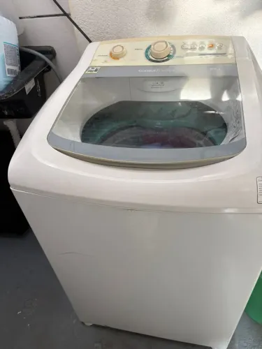 Máquina de lavar Cônsul Facilite 10kg para retirar peças