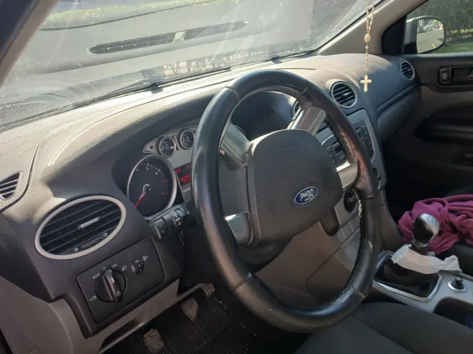 Ford Focus 1.6 S/se/se Plus Flex 8v/16v 5P 2011
