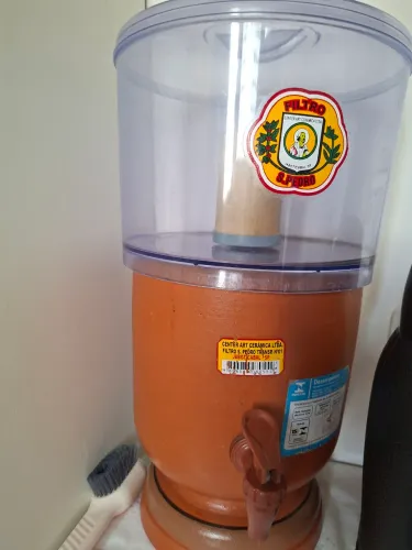 Filtro de barro 8 litros transparente com velas novas