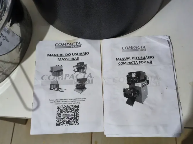 Vendo máquina de salgados completa