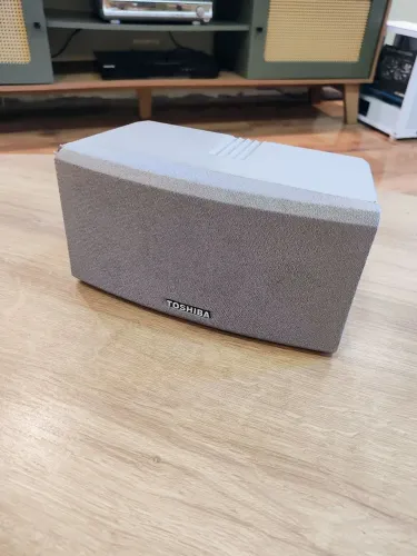 Caixa central para home theater 6omhs
