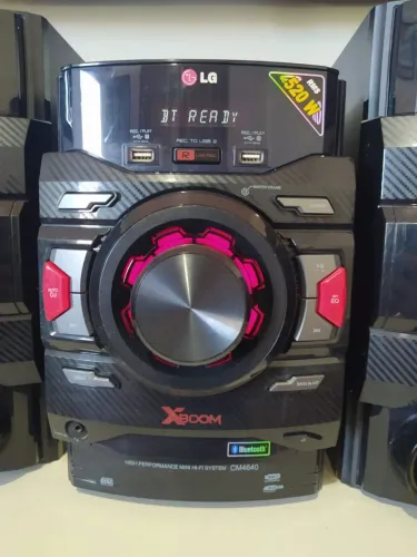 Som LG com 520w de potência e bluetooth 
