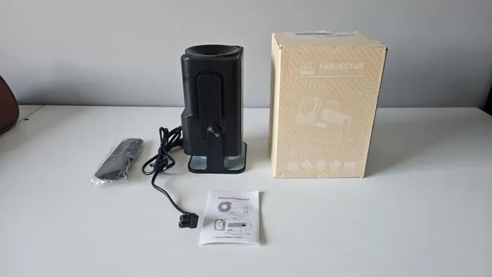 Projetor HY320 - Full HD - Novo
