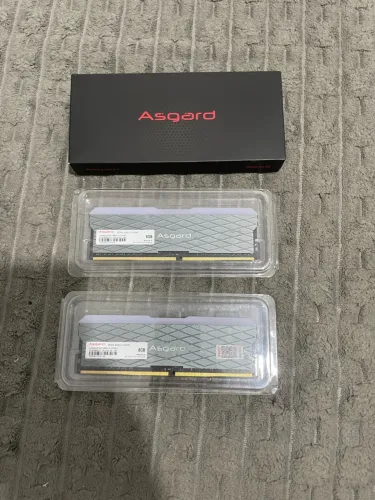 MEMÓRIAS RAM RGB (2x8GB) 3200MGHZ