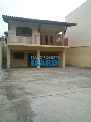 CASA ASSOBRADADA - JARDIM RIBEIRO - SP