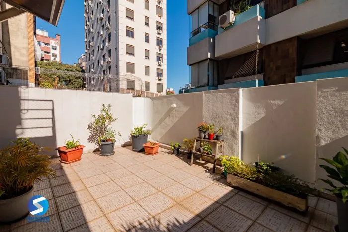 Apartamento em Mont Serrat
