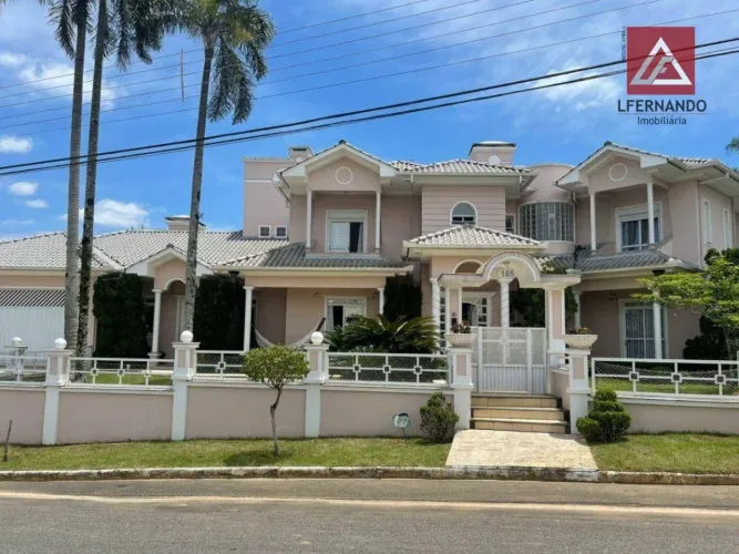 Casa com 4 dormitórios, sendo 2 suítes à venda, 550 m² por R$ 3.500.000 - Itoupava Norte -