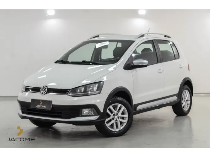 Volkswagen Crossfox 1.6 T. Flex 16V 5P 2015