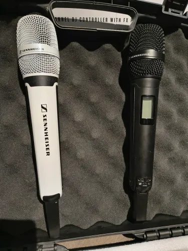 Par de microfone sem fio marca sennheiser