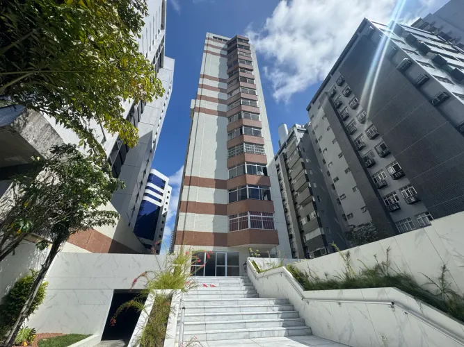 Na Agamenon! Alugo exc apt 3qts 130m 2 vagas. Só R$4.500,