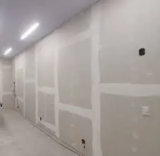 Gesso acartonado - paredes e forro... temos também pessoal para pintura e acabamento