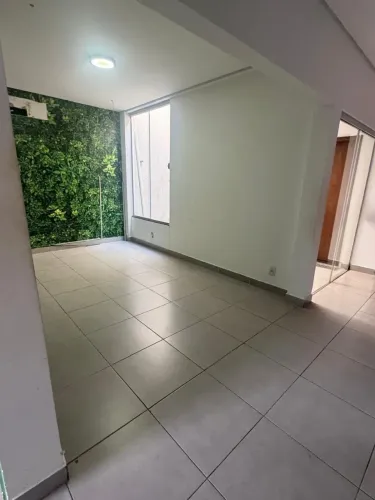Alugo imóvel comercial com 230m² sendo 09 divisórias - Av. Fernando Correa - Cuiabá - MT
